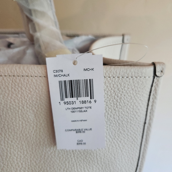 NWT Coach Dempsey Tote with Patch in Chalk - Picture 12 of 13